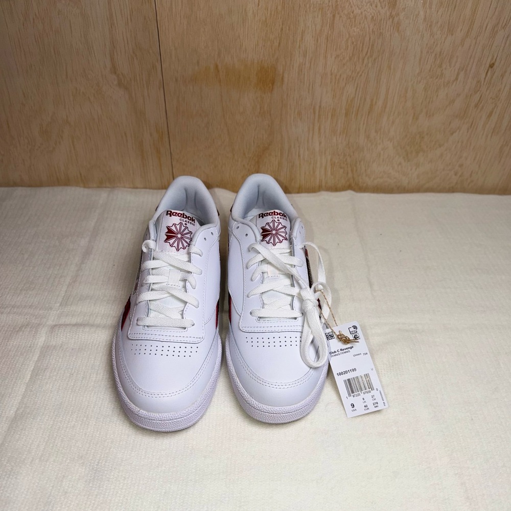 Reebok Club C Revenge Mens Sneakers White Maroon 100201199 Size 9